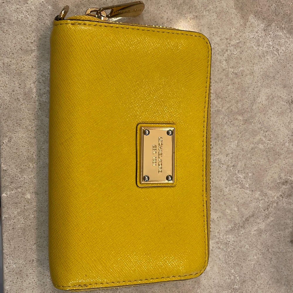 Michael Kors wallet